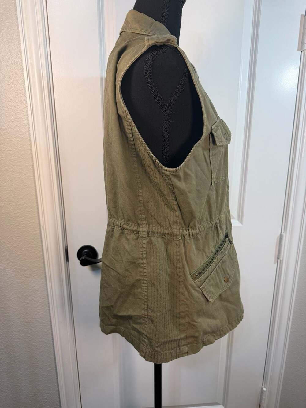 Velvet by Graham & Spencer Olive Green Utility Vest Size S - Picture 4 of 7